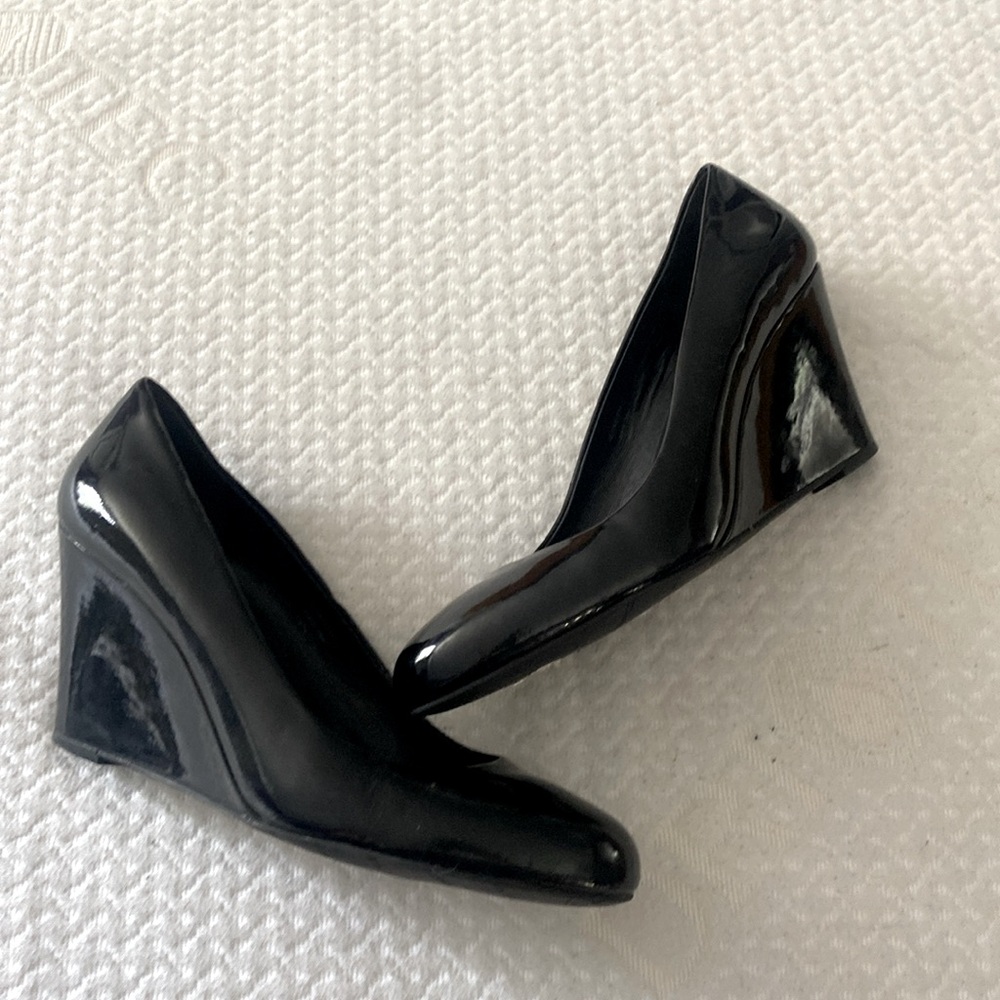 Via Spiga FOSTER‎ black patent leather wedges / size 9 / great condition w/ box